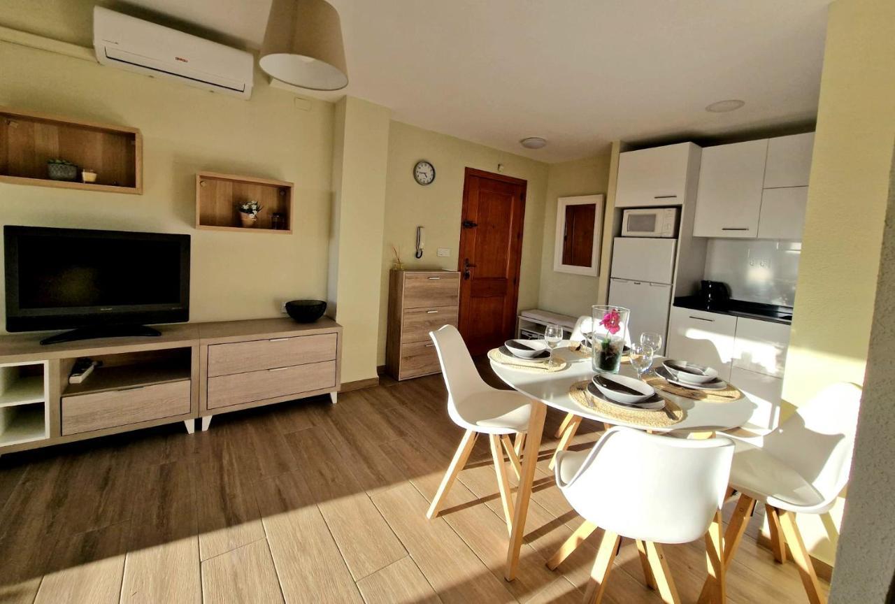 Cozy Apartment With Sea View 托雷维耶哈 外观 照片