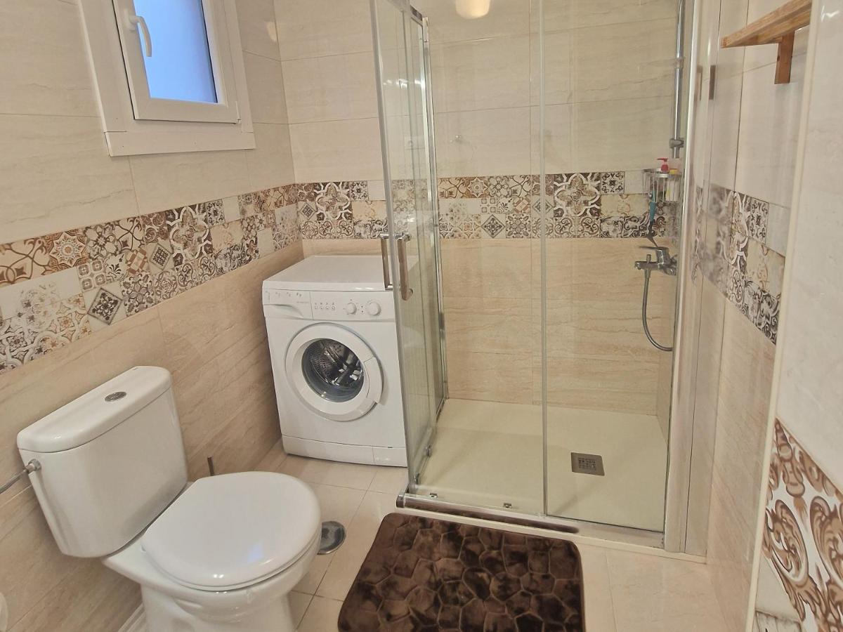 Cozy Apartment With Sea View 托雷维耶哈 外观 照片