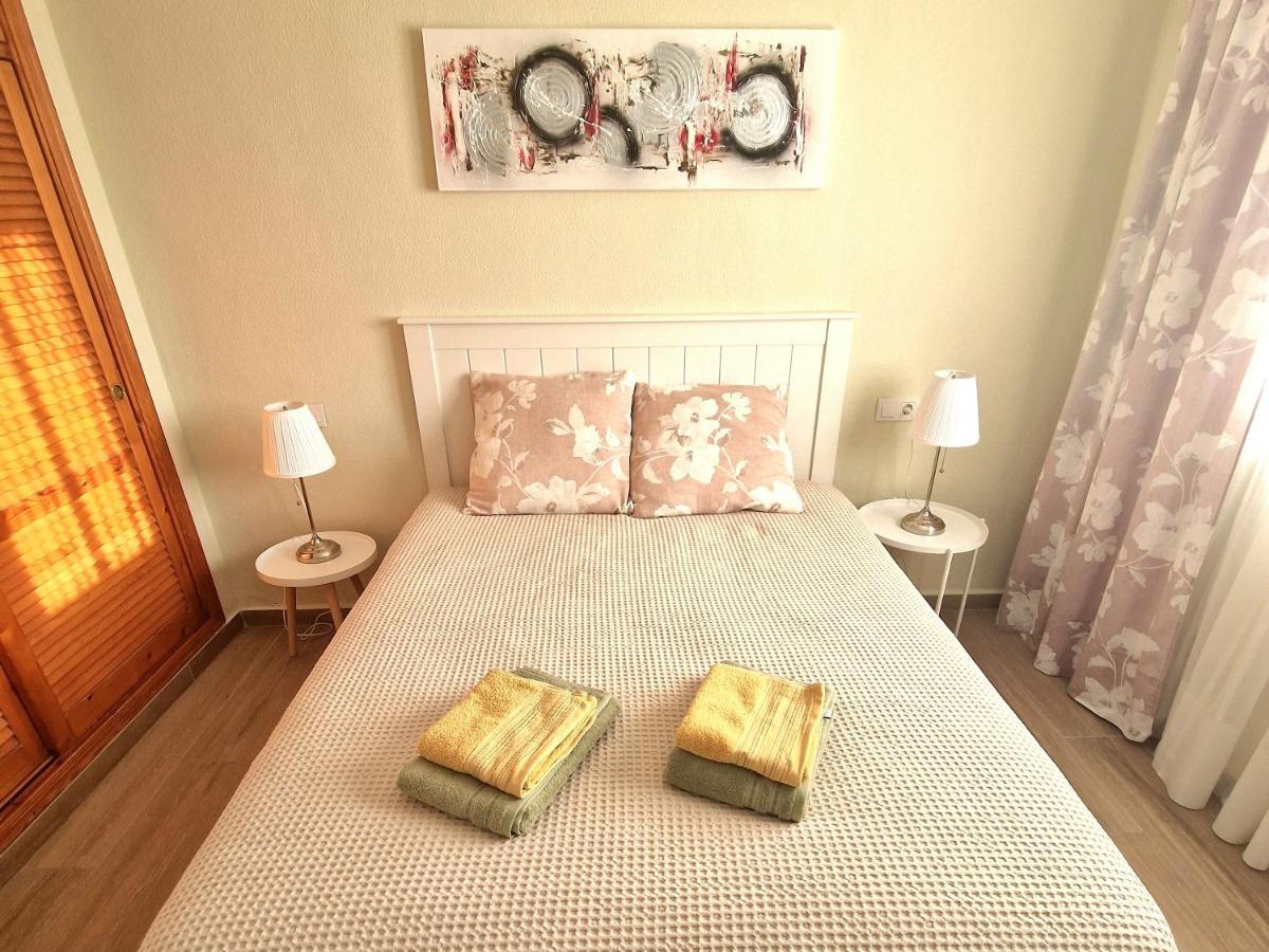 Cozy Apartment With Sea View 托雷维耶哈 外观 照片